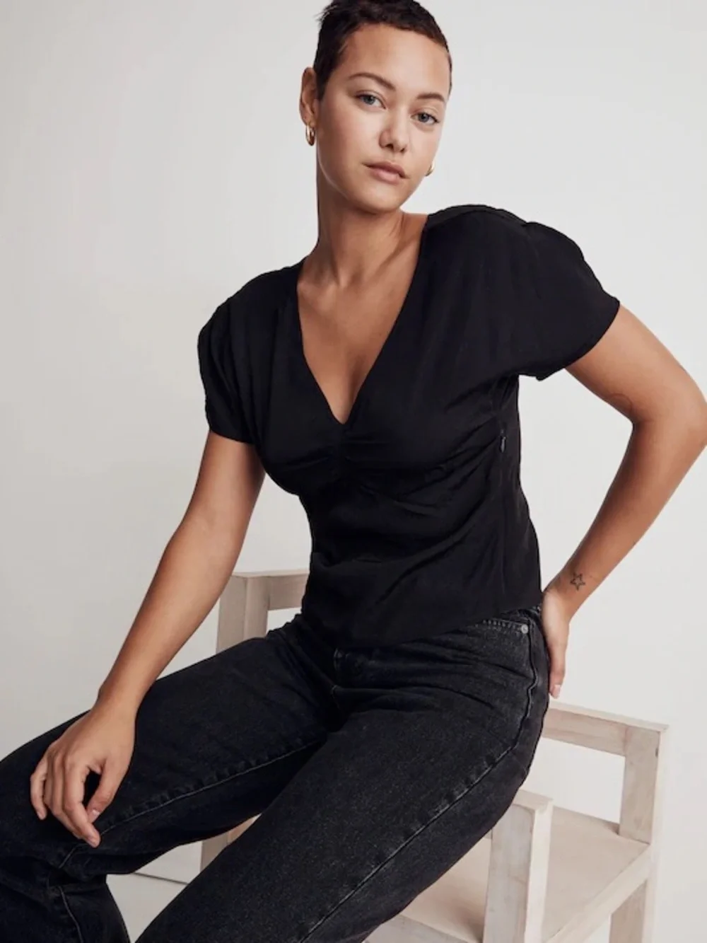 Madewell Puff-Sleeve V-neck Top Floral Jacquard Black Blouse Size 2
